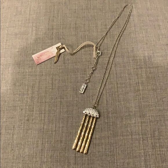 Mixed Metal Pendant Necklace - Picture 4 of 7